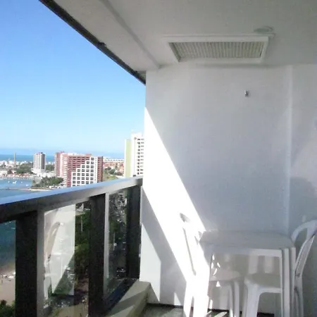 Vip Iracema Flat 4*